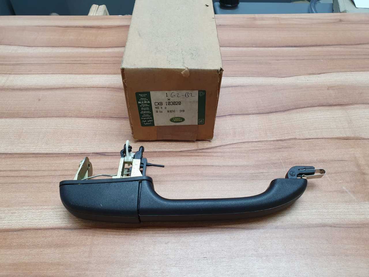 Discovery 2 Dış Kapı Kolu Sağ CXB103020