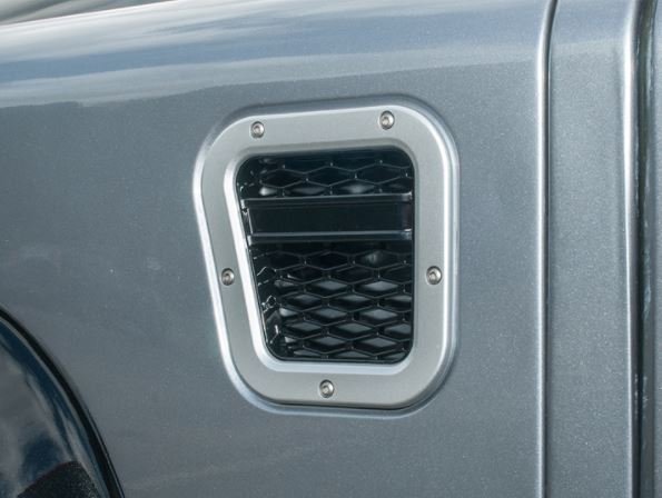 Defender XS Çamurluk Panjuru Sol DA1973