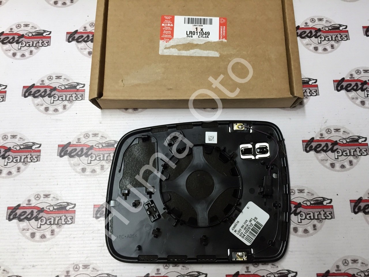 Range Rover Ayna Camı Sağ LR011049