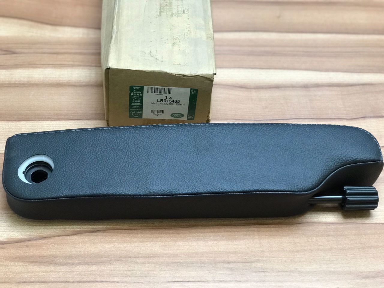 Discovery 4 Sol Ön Koltuk Kol Dayama LR015465