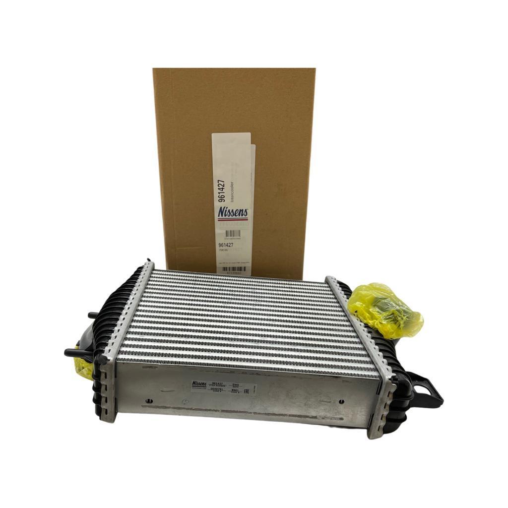 LR036432 Intercooler Nissens Range Rover