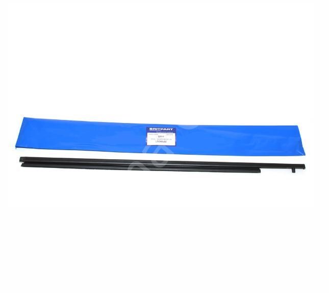 Discovery 3 4 Sol Arka Kapı Cam Dış Çıtası LR044652