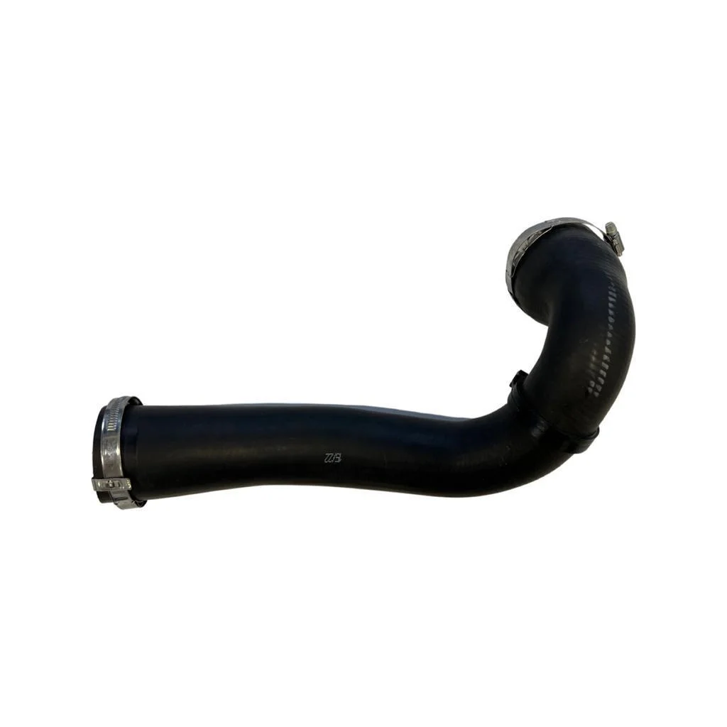 LR066429 LR002589 intercooler Hortumu Büyük Rapro Freelander 2