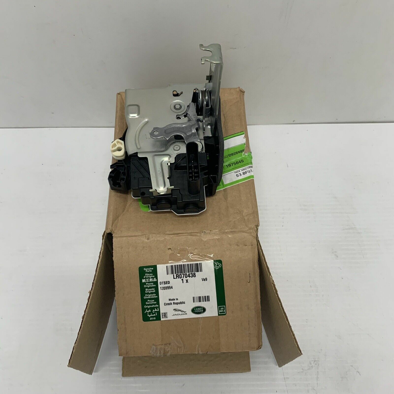 LR070438 T2H17432 Kapı Kilidi Sol Ön