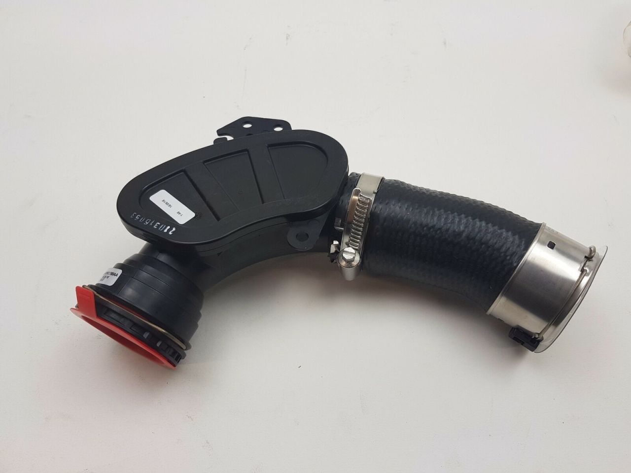 LR072134 J9C7413 Hava Giriş Hortumu 2.0