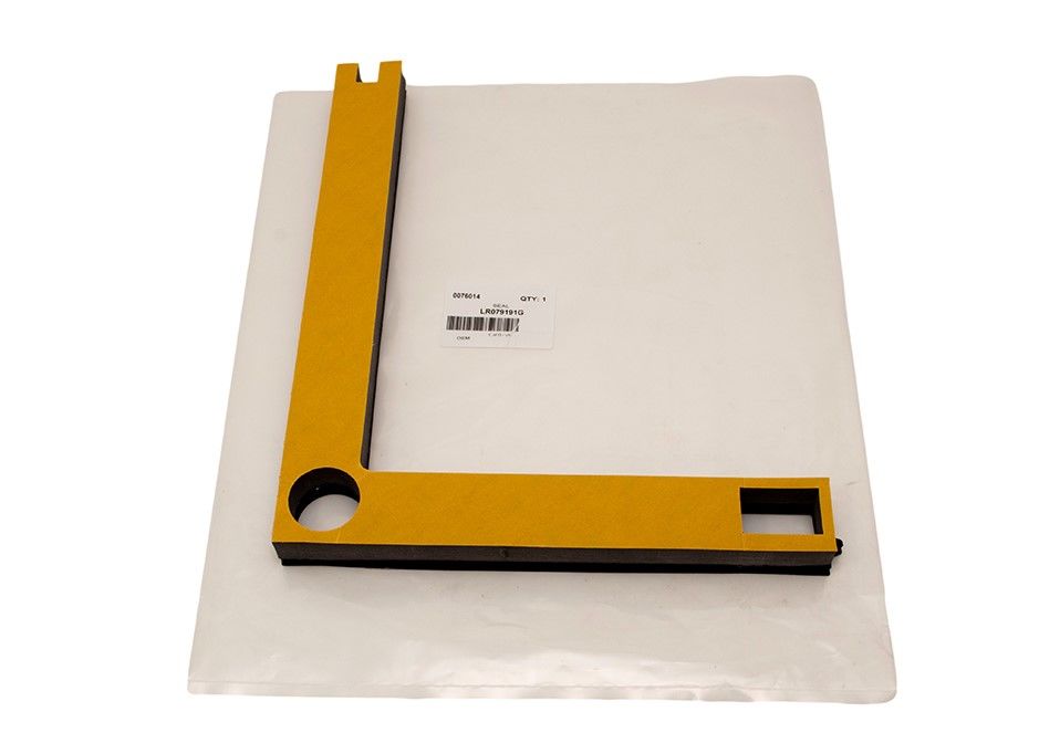 LR079191 LR077767 LR020353 Yan Gövde Alt Keçe Sol 90 Defender