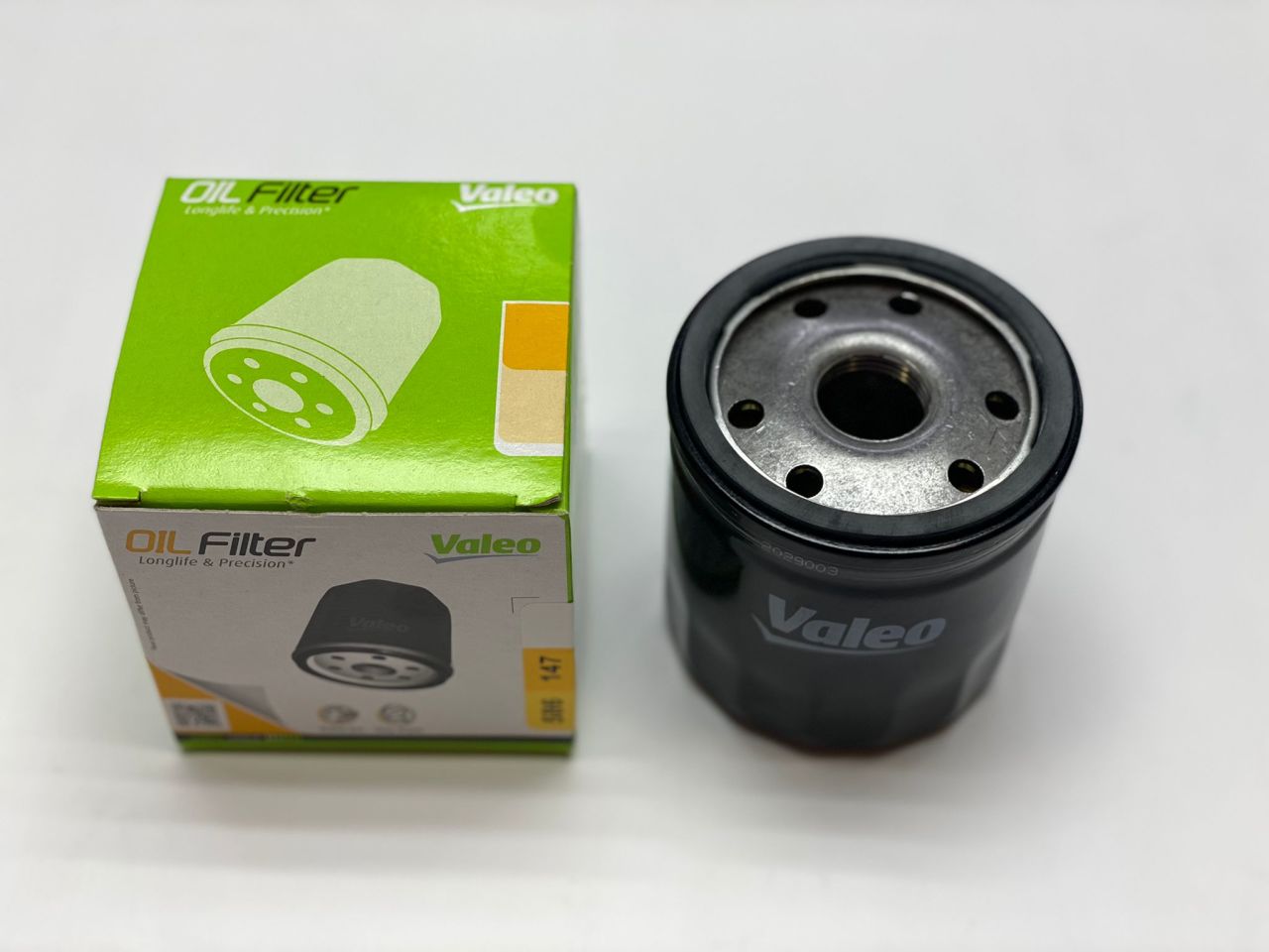 Defender Puma 2.2 Motor Yağ Filtresi LR104384 LR058104