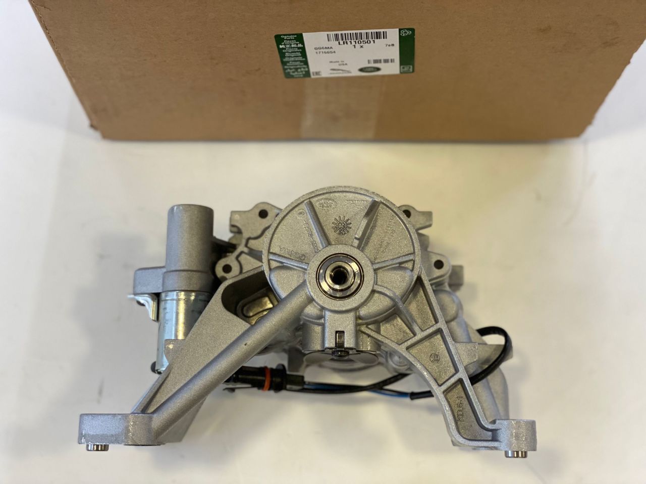 LR110501 LR087668 JDE40053 Orijinal Yağ Pompası 2.0