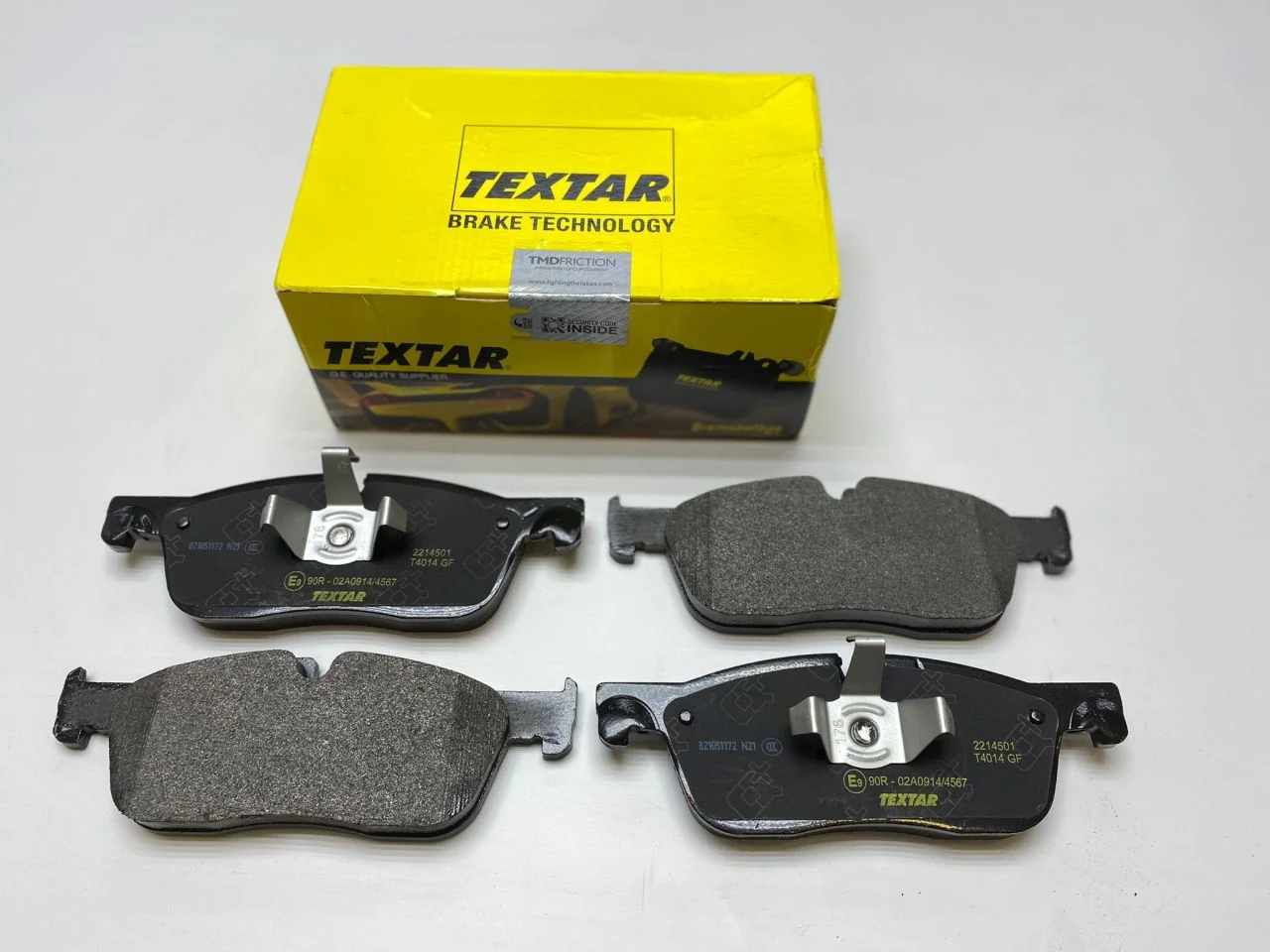LR160438 LR090689 Ön Fren Balatası TEXTAR Range Rover Velar