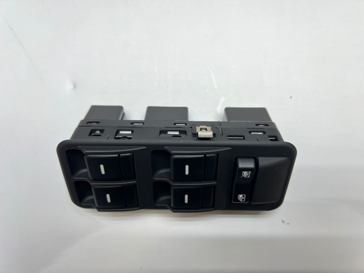 Range Rover Sport Discovery Cam Açma Anahtarı YUD501110PVJ